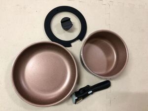 着脱式ハンドル ピンクフッ素マーブリングパン2点セット