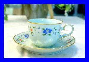 ○新品同様 ノリタケ Noritake celadon セラドン 金彩 花柄 カップ&ソーサー D1964