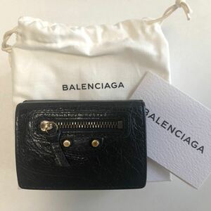 バレンシアガ ミニウォレット　三つ折り財布★ BALENCIAGA バレンシアガ 三つ折り財布 レザー