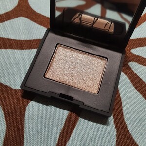 NARS ハードワイヤードアイシャドー 5335