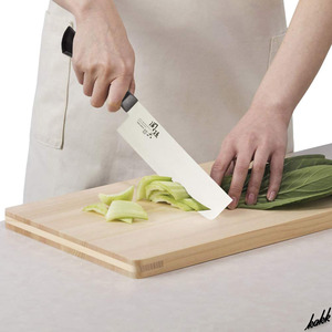 【野菜を切るのに最適な国産包丁】 菜切り包丁 日本製 ハイカーボンステンレス 特殊スキ加工 耐熱 耐久 耐錆 吸盤効果減少 料理 包丁
