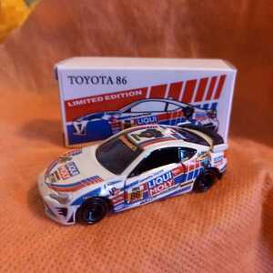 トミカ トヨタ　86 LIQUI MOLY KahLA 特注　カーラ