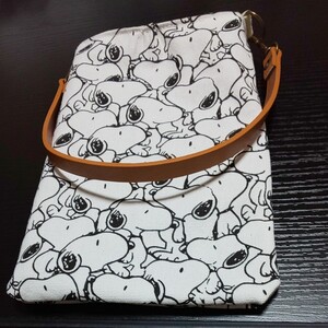 ハンドメイド スマホポーチ