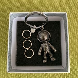 未使用 アニエスベー ロボット キーホルダー キーリング ブラック