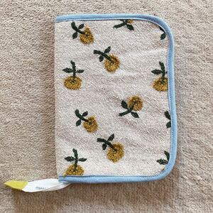 ミナペルホネン ハンドメイド マルチケース マルチポーチ 通帳ケース 手帳カバー ポーチ skip
