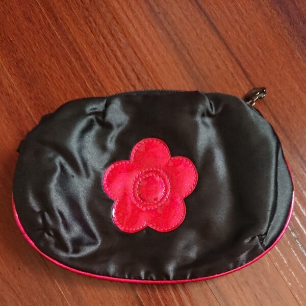 MARY QUANT デイジー ポーチ