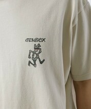 TENBOX (10匣)×GRAMICCI テンボックス RUNNINGMAN バック プリントTシャツ グラミチ Sサイズ ベージュ②_画像3