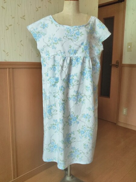 ハンドメイド 保育士 エプロン スモッグ 割烹着