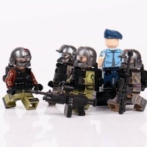 MOC LEGO レゴ ブロック 互換 ARMY ロシア軍特殊部隊 アンチテロ部隊 指揮官 カスタム ミニフィグ 6体セット 大量武器装備・兵器付き D222_画像6