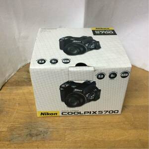NiKon デジタルカメラ COOLPIX 5700 付属品あり ジャンク ニコン