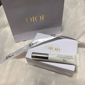 DIOR ネイルオイル
