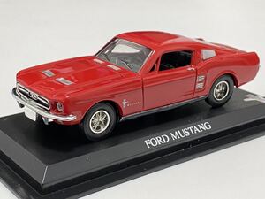 フォード マスタング ミニカー 1/43