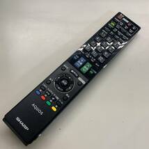 K-16-95【ジャンク・返品不可】SHARP シャープ GA881WJSA テレビリモコン LC-40LX3 LC-46LX3 LC-46XF3 LC-52LX3 LC-52XF3 LC-60LX3　錆有_画像1