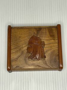 USWH◆送料無料◆北海道 土産 木彫り 朱肉入れ アイヌ 女性 民族工芸品