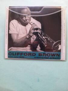 【送料112円】ソCD1535 Clifford Brown Memorial Album ＜ソフトケース入り