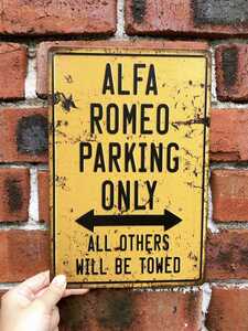 Знак парковки Альфа Ромео