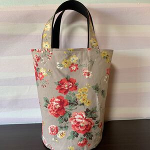 ハンドメイド バケツ型トートバック(キャスキッドソン)