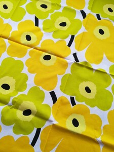 マリメッコ　marimekko イエロー　グリーン　ライム　ピエニウニッコ　花柄　廃盤　