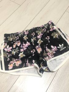 ショートパンツ adidas ランニングパンツ