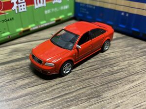 ●アウディ RS6 赤 キーホルダー◎●①オリジナル加工品 カーアクセサリー ミニカー ハンドクラフト ハンドメイド 雑貨
