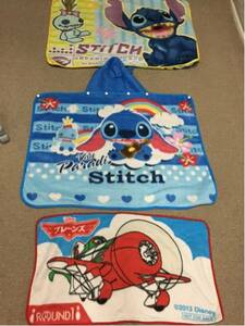 B stitch . plain z blanket lap blanket 2 point with a hood poncho 