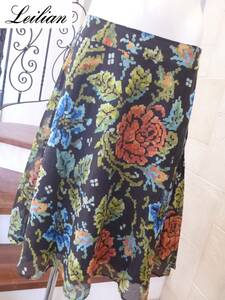 3.5 десять тысяч прекрасный товар Leilian Leilian * чёрный × цветочный принт мягкий юбка 11 L соответствует 