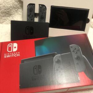 任天堂 (新モデル)Nintendo Switch 本体(Joy-Con(L)/ (R) グレー) 【美品】