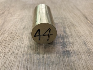 Φ21×44mm □ 真鍮丸棒 C3604 カドミレス 黄銅 金属材料 端材 残材 DIY ハンドメイド