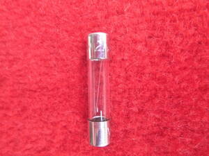  glass tube fuse 2A (( size 30.) unused goods ^