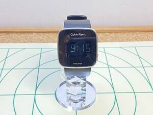  стоимость доставки 520 иен! ценный Calvin Klein Calvin Klein Future Future цифровой наручные часы унисекс наручные часы K5C21T текущее состояние товар 