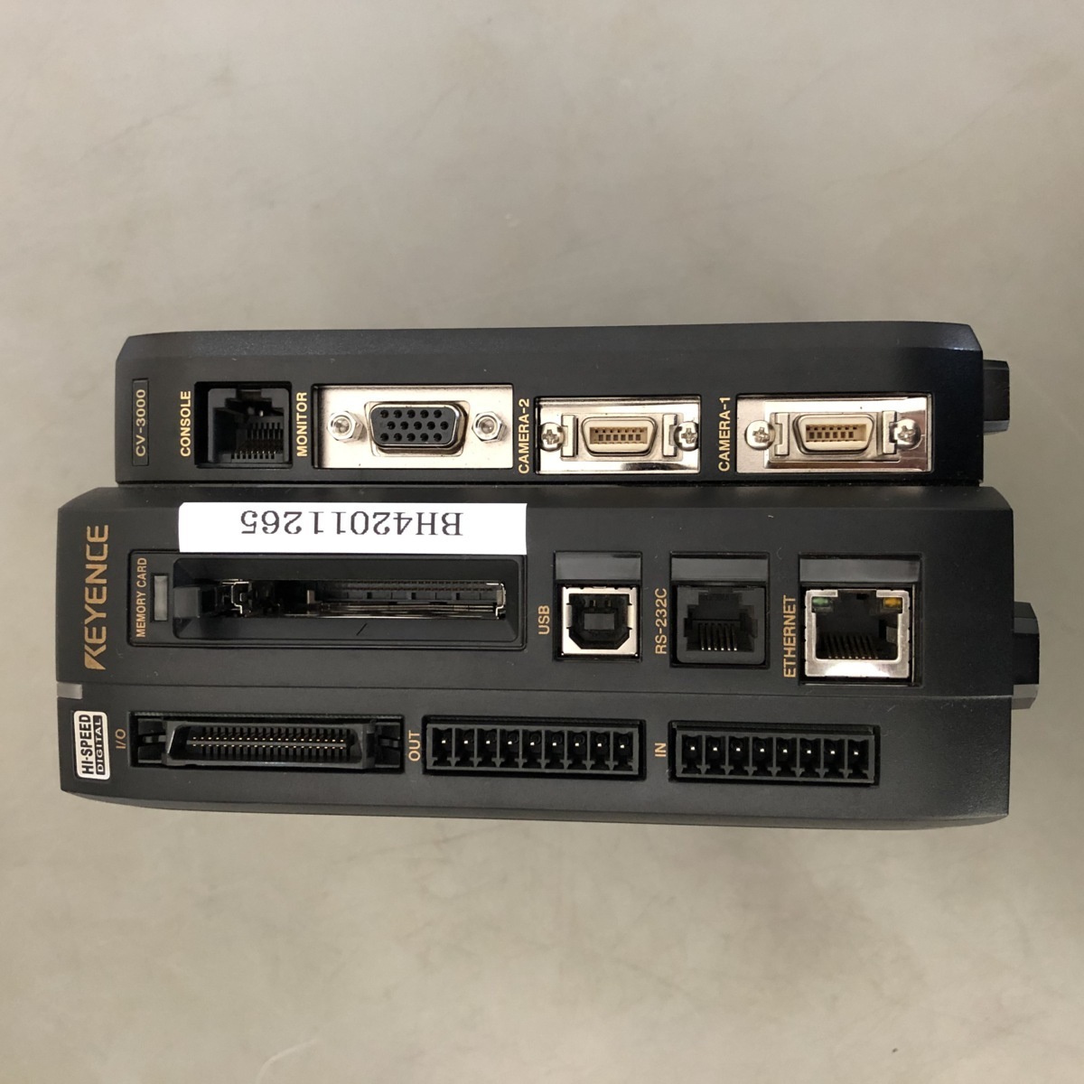 KEYENCE ハイスピードデジタル画像センサ/コントローラ CV-3000 中古 ...