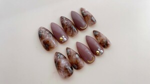 ネイルチップ ブラウン系ニュアンスネイル