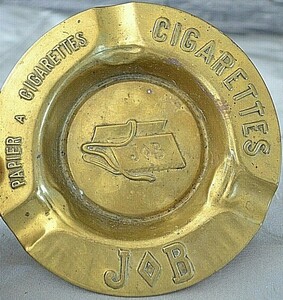 * [JOB]. Novelty ashtray 