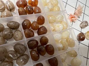 ハンドメイドパーツ パーツ ビーズ 秋 マーブル 茶色 ぷっくり 大きめ