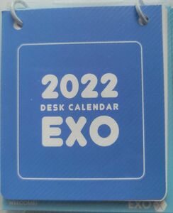韓国 K-POP☆EXO エクソ☆2022年カレンダー ミニ卓上カレンダー 卓上カレンダー フォト デスク カレンダー　