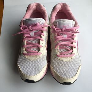 ☆ミズノ☆美品☆レディースランニングウォーキングシューズ