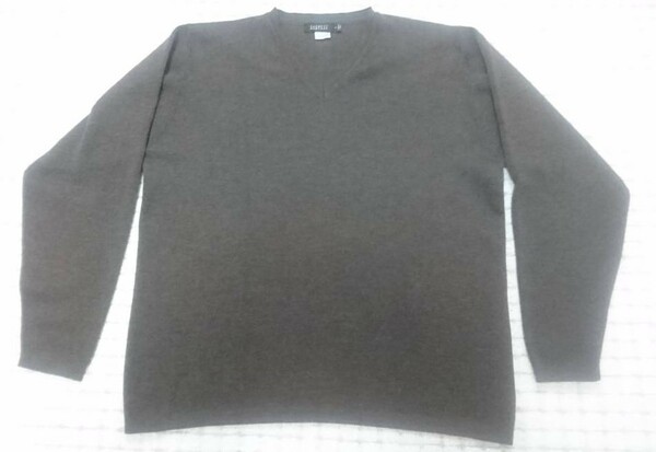 【美品】バーニーズ ニューヨーク　ダークブラウン　セーター　イタリア製 サイズ S　(日本製のM相当)