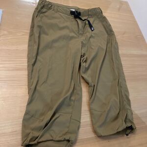 【週末限定お値下げ】Columbia コロンビア 膝下パンツ ハーフパンツ アウトドア キャンプ 登山 ハイキング