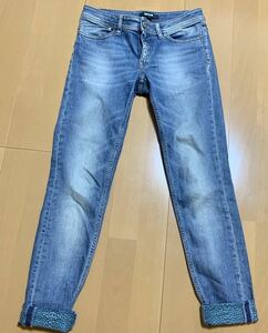  beautiful goods Just kavali lady's Denim pants jeans 26 -inch S~M JUST CAVALLI Roo mania made approximately 5 ten thousand jpy JCro belt kavali