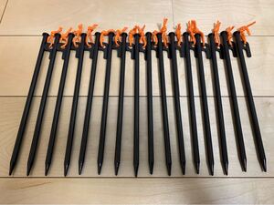 スチール ソリッド ペグ 30cm 16本セット 夜光ロープ付き