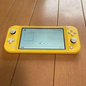 ニンテンドー switch ライト 本体(イエロー)