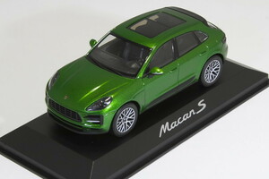 ミニチャンプス ポルシェ特注 1/43 ポルシェ マカン マンバグリーン メタリック 2018 Porsche Macan Mambagrnmet　WAP0206000J