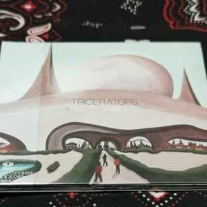 TRICERATOPS/DAMN WORLD