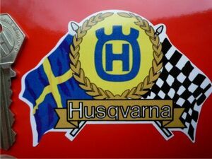 ★送料無料★HUSQVARNA Flag Sticker Decal ハスクバーナ フラッグ ステッカー デカール 95mm x 65mm