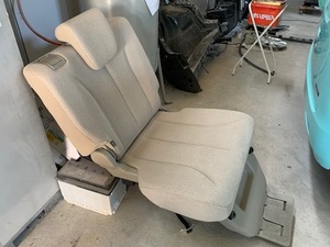 MK42S　スペーシア　リアシート　右