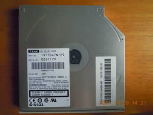 ◆CDスリムドライブ TEAC CD-224E★ジャンクでの出品・送料込み◆