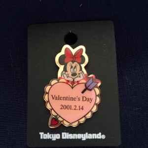 激レア希少品　TDL 東京ディズニーランド 2001年バレンタインデー　ミニーマウス ピンバッジ