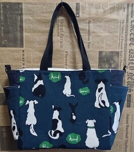 ハンドメイド トートバッグ ショルダーバッグ マザーズバッグ ワンちゃん後ろ姿 犬柄いぬ柄