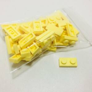 【新品未使用】レゴ LEGO プレート 1x2 ブライトライトイエロー 50枚 １×２の画像1