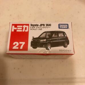 トミカ No.27 トヨタ ジャパンタクシー 箱